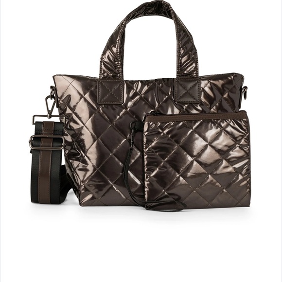 Elegant Pewter Quilted Women's Bag - Picture 6 of 8